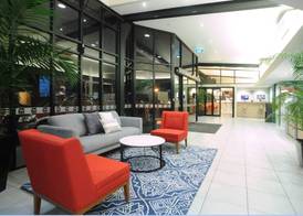 Quality Hotel Lincoln Green 4