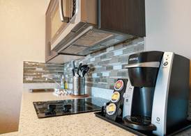 Fairfield Inn & Suites by Marriott Airdrie 3