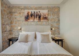 InMotion Luxury Rooms 4