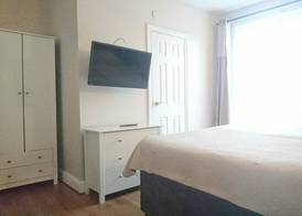 Avis Hotel 5