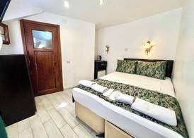 Magnificent Hotel 2