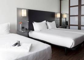 AC Hotel by Marriott Madrid Airport 4