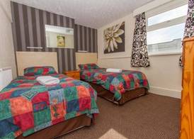New Promenade Hotel 5