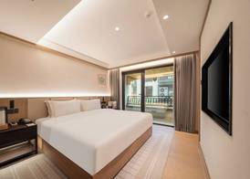 The Serene House 5