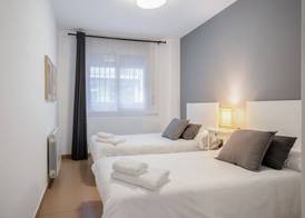 Inside Barcelona Apartments Salva 5