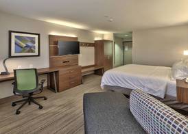 Holiday Inn Express & Suites PORTALES by IHG 2