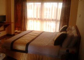 Golden Gates Hotel 3
