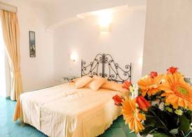 Bacio del Sole B&B Positano 2