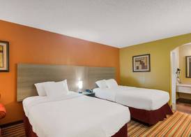 SureStay Hotel by Best Western Mt Pleasant 5