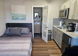 Liberty hill Executive Inn 5