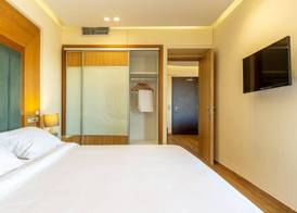 Oasis Hotel Apartments 5