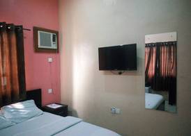 Peak Court Hotels 5