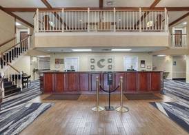 Comfort Suites Appleton Airport 4