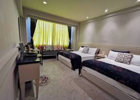 Chomm House 5