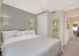 20 Hertford Street 4