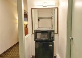 Galesburg Extended Stay I 74 Newly Renovated 5