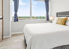 Modern Two Bedroom Apartment with City Views 5
