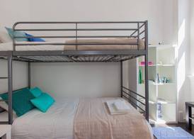 Typical Light Filled Graça Apt w AC, By TimeCooler 2
