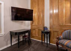 French Quarter Suites Hotel 3