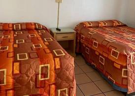 Sunshine Motel 5