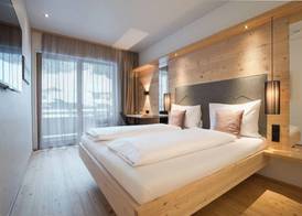 Tirol Lodge 3