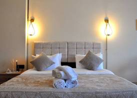Golden Door Hotel 3