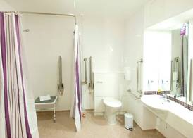 Premier Inn Sunbury - Kempton Park 5