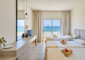 Piere - Anne Beach Hotel 5