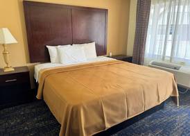 GuestPlace Inn & Suites 4