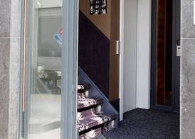 Hotel Roermond Next Door 2