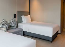Holiday Inn Express Jiangmen East Station by IHG 5