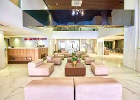 Ramada Encore by Wyndham Makati 3