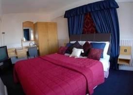 The Bridge Hotel 3