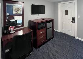 Chaplin Inn & Suites 3