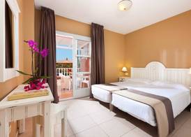 Hotel El Duque 5