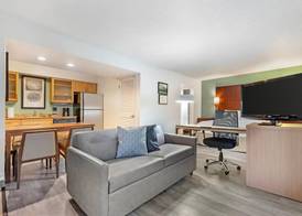 MainStay Suites St Louis - Galleria 4