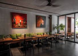 Triple E Hotel Metro Ben Thanh 2
