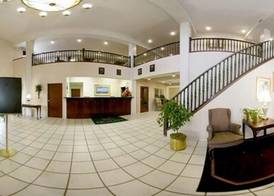 Days Inn & Suites by Wyndham Hickory 3