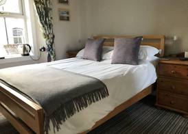 West End Guest House 5