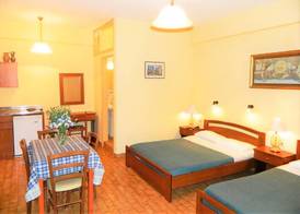 Zorbas Beach Village Hotel 4