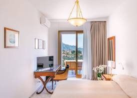 HOTEL ZI'NTONIO 3