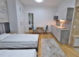 Vienna Lotus Apartments 5