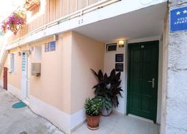 House Sandra 2