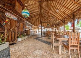 Glamping EcoLodge Cueva De Las Aguilas 3