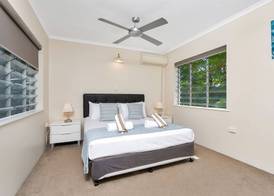 Seascape Holidays at The Queenslander 5