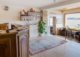 Hostellerie De La Mer 4