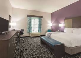 La Quinta by Wyndham Covington 4