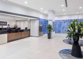 Oaks Brisbane on Charlotte Suites 3
