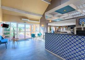 Comfort Hotel Orleans Saran 2