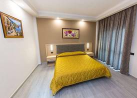 Lumera Hotel 5